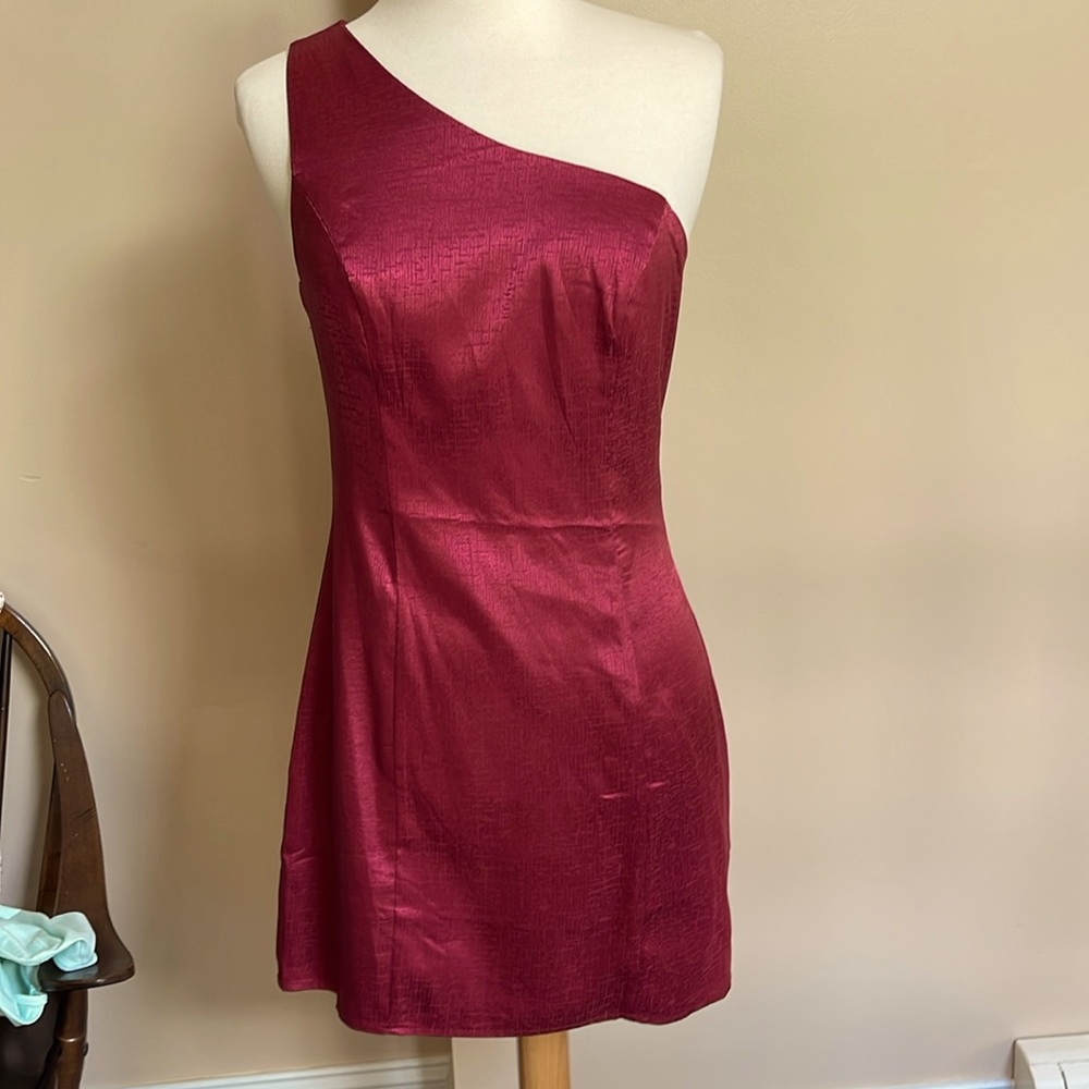 Lulus XS asymmetric Wine satin textured cocktail dress